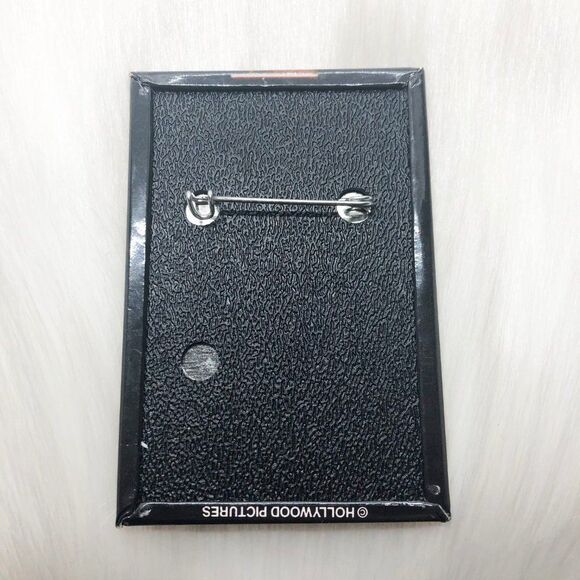 🔮 5/$25 90s Vintage Dredd Movie Pin - Picture 3 of 3